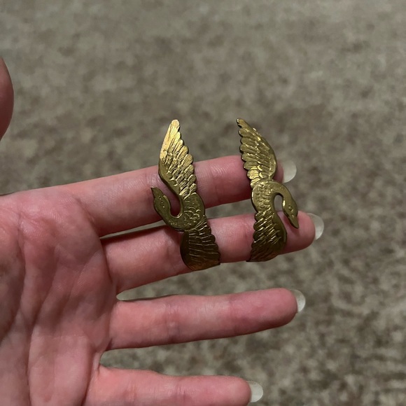 We Dream In Colour Crane Hoop Earrings - Picture 2 of 4